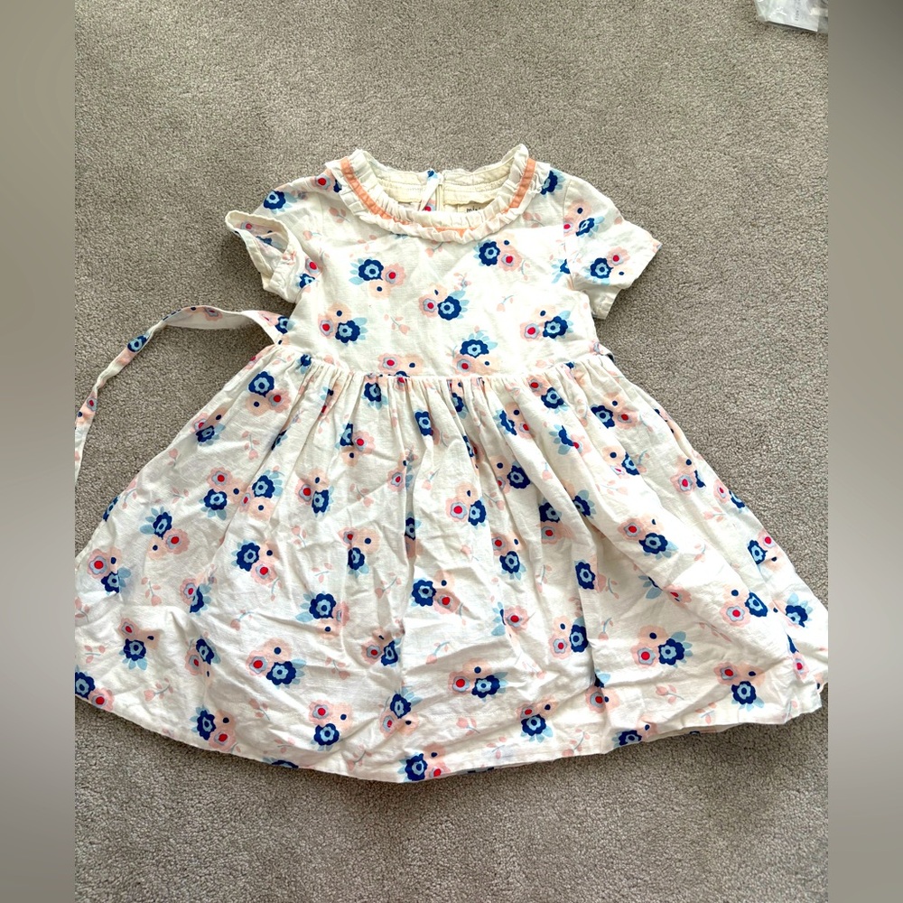 Mini Boden Girls size 3-4 dress